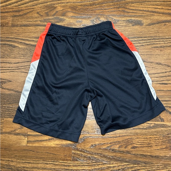 Nike shorts. Youth size 5-6. - Picture 3 of 3